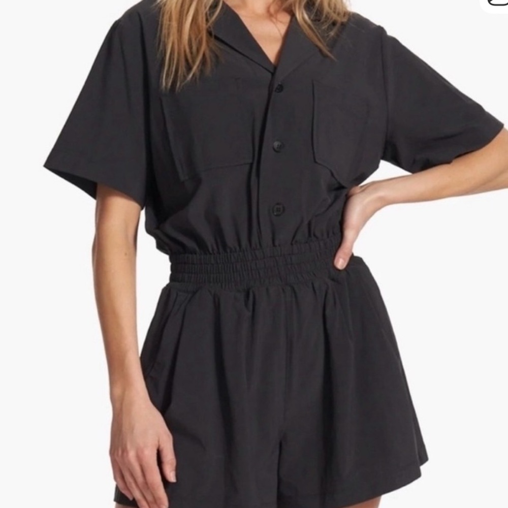 Vuori Villa Romper - black